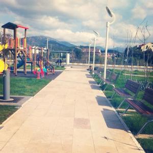 484004_10152553823408776_1958563764_n